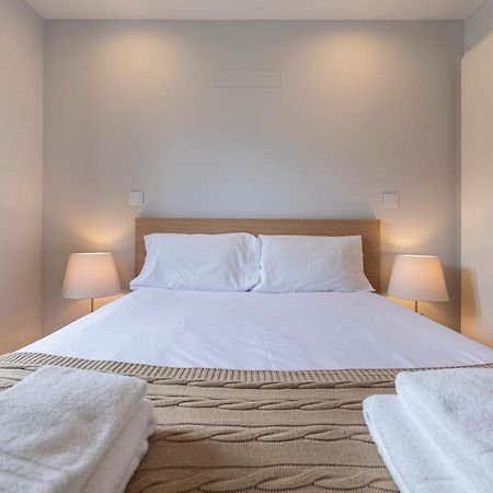 Graceful 2Bdr Duplex Apartment By Lovelystay Lisbon Luaran gambar