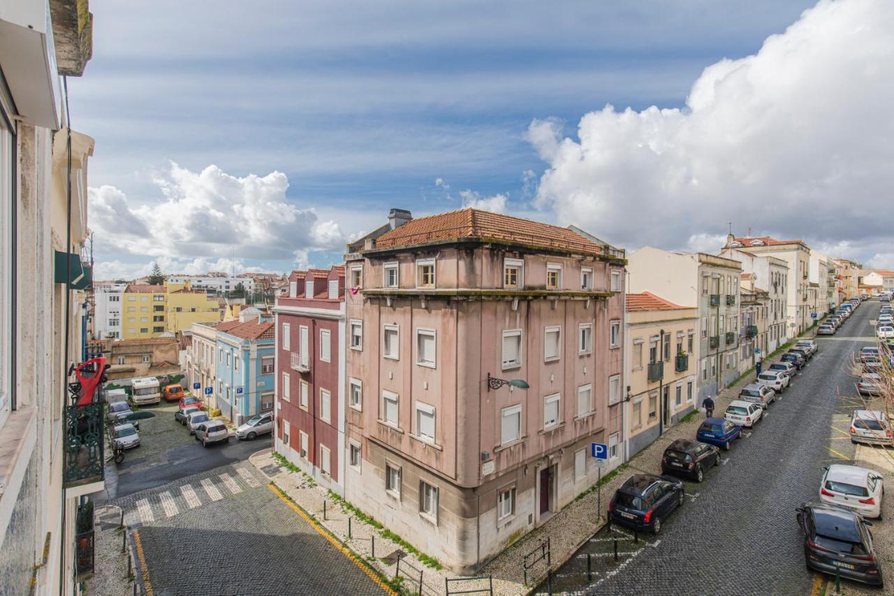 Graceful 2Bdr Duplex Apartment By Lovelystay Lisbon Luaran gambar