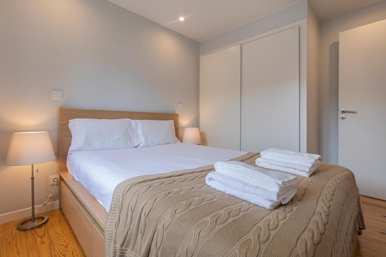 Graceful 2Bdr Duplex Apartment By Lovelystay Lisbon Luaran gambar